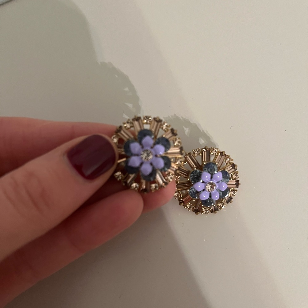 J crew stud earring